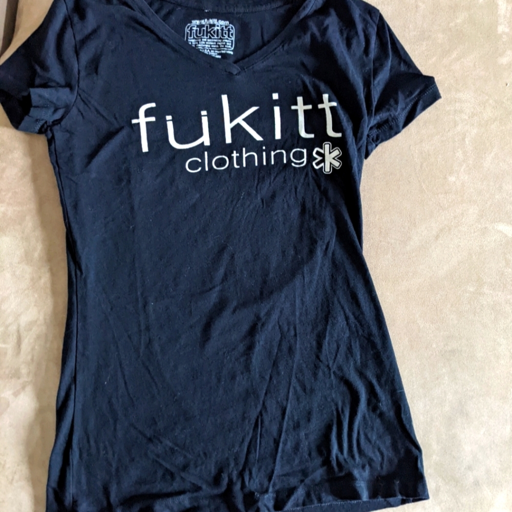 Fukitt Clothing T-shirt